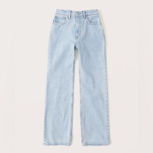 Curve Love High Rise 90s Relaxed Jean Light Size 29 Abercrombie & Fitch